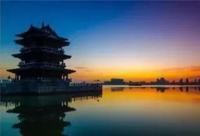 九校联盟|中国第一县：走出26位院士，百位大学校长，一万名教授，就在江苏