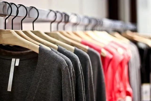 |业绩惨淡！四季衣服一起卖！纺织服装企业“一片哀嚎”
