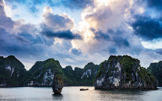 越南旅游@去越南旅游，买什么东西比国内便宜？这几样东西不买可惜