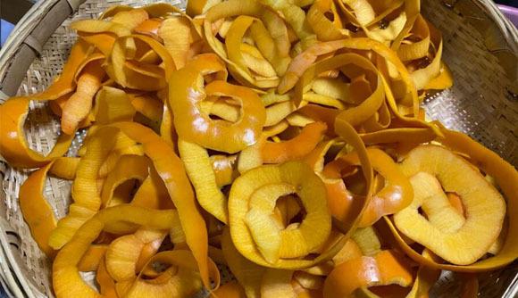 食材|这食材正上市，2块多钱一斤，多买些去皮一晒，香甜软糯，特好吃