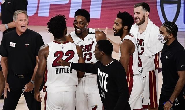 热火队|17分大逆转,小纳什一战封神!巴特勒振臂怒吼,一新秀破韦德纪录