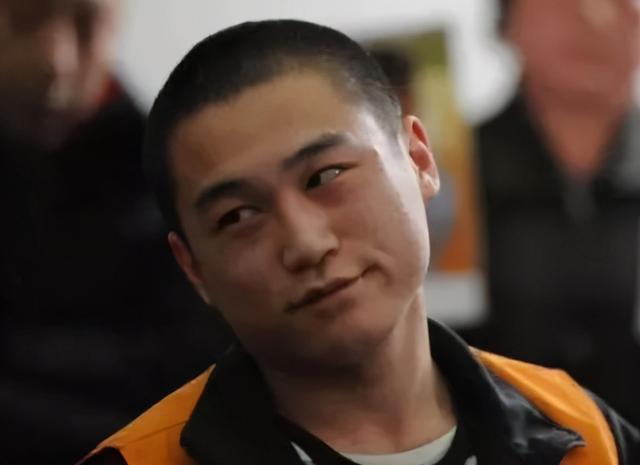 臆说古史|9年前，执意求死的杀人犯，当法官没判他死刑时，他的笑容消失了