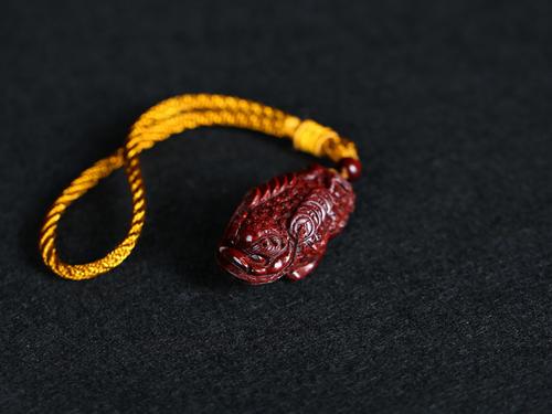 玉雕|玉雕不能随便佩戴，尤其是这4类玉雕，搞不明白尽量别佩戴！