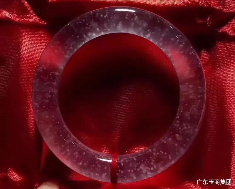 #翡翠#叫价400万的神仙料子!到底贵在何处?