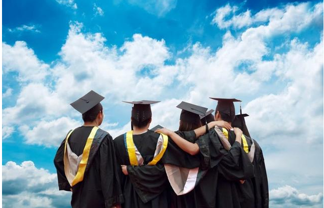 考研：二本研究生与985本科生，哪个未来前途会更好？企业更青昧哪个？