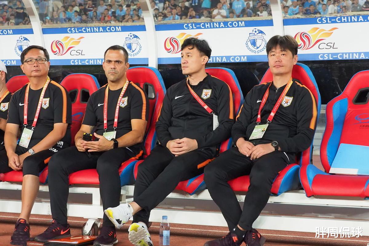 山东鲁能|晴天霹雳!鲁能深夜传来坏消息,李霄鹏中超争前8名恐成奢望