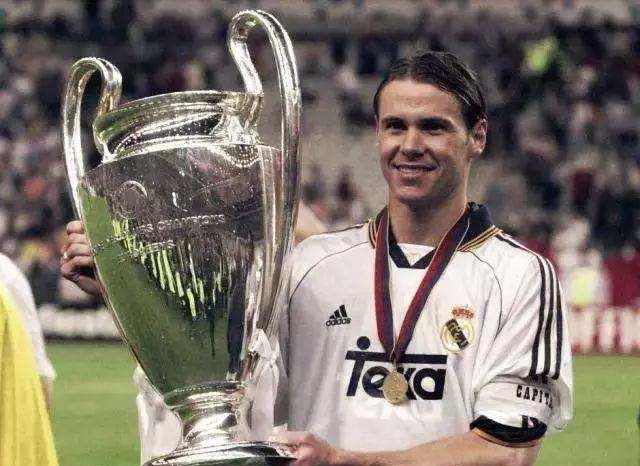 罗马|绿茵场上最著名的十大王子，第一个征服了无数球迷