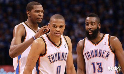 『勒布朗·詹姆斯』詹姆斯3744万年薪排联盟第7，那前面6位是谁？球迷：第6和第2不值啊！