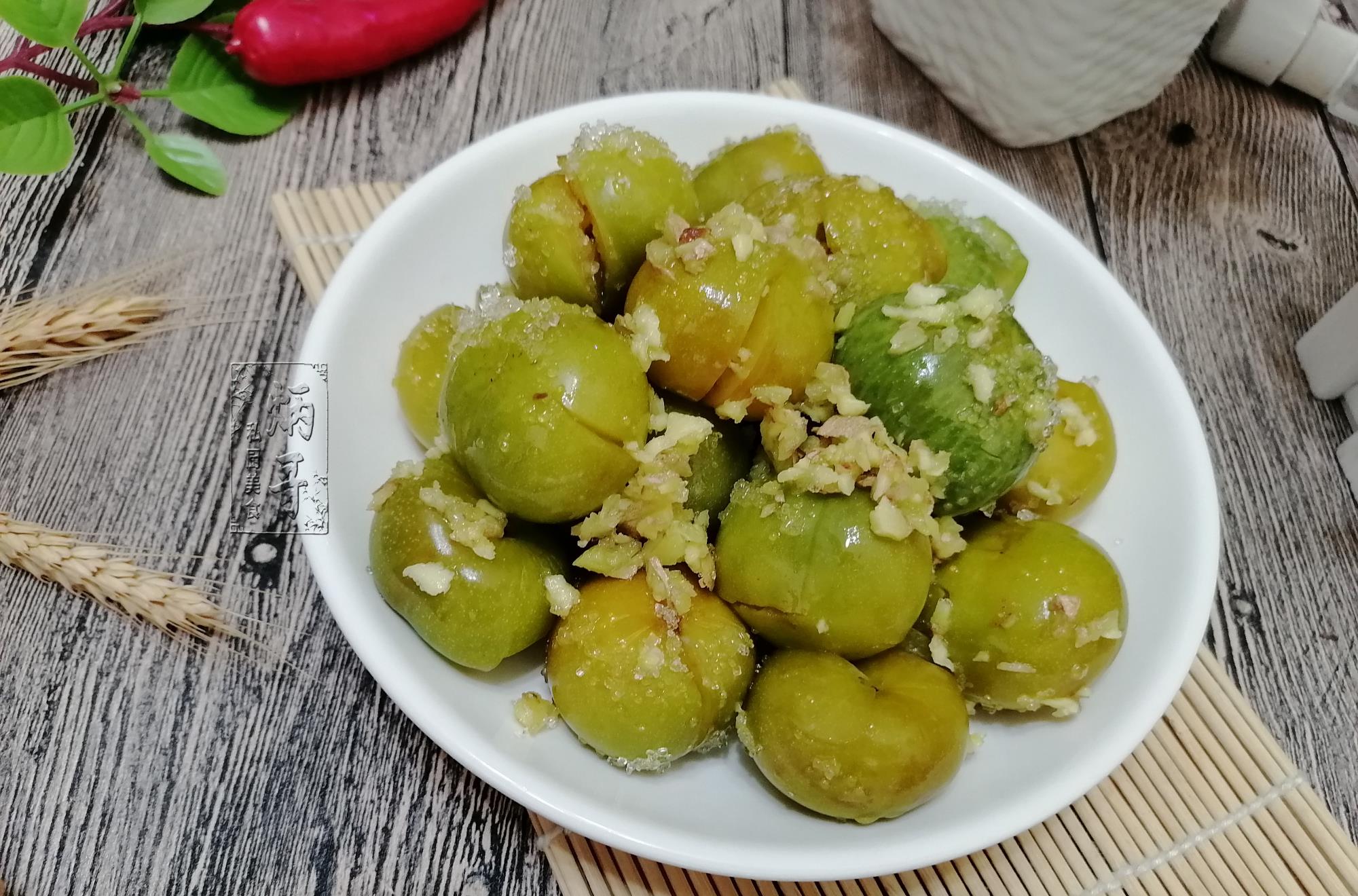 李子|秋天，这水果见了我就买，剁点生姜拌一拌，看着就口水横流！