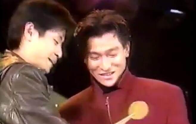 「王杰」双核男主角，香港票房大卖1688万，王杰技惊影坛，刘德华很旺票房