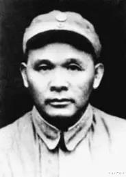 徐海东|40岁病休,55岁毛泽东特批授予大将军衔,告诉子女啥是最大耻辱