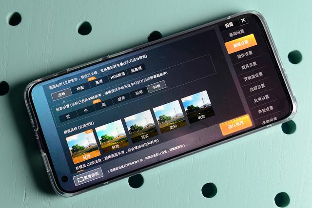realme X@2020年下半年我们买什么样手机不落后？这几点可以关注