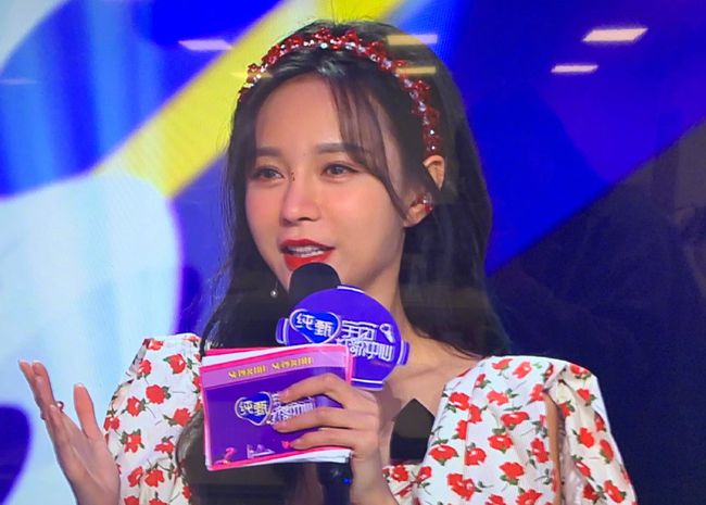 沈梦辰|沈梦辰宣布婚讯就被曝幸福肥？忘记全身擦粉的原肤色太打脸了...