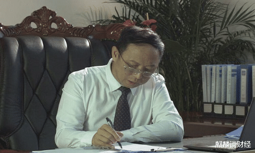 |富甲一方，省级首富，家族却曝出“大新闻”：5人均已入美籍？