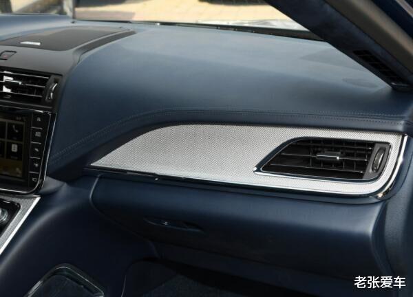 林肯大陆▲又跌了4万，要啥A6L，车宽1米92全系10气囊，开它比奔驰E还舒服