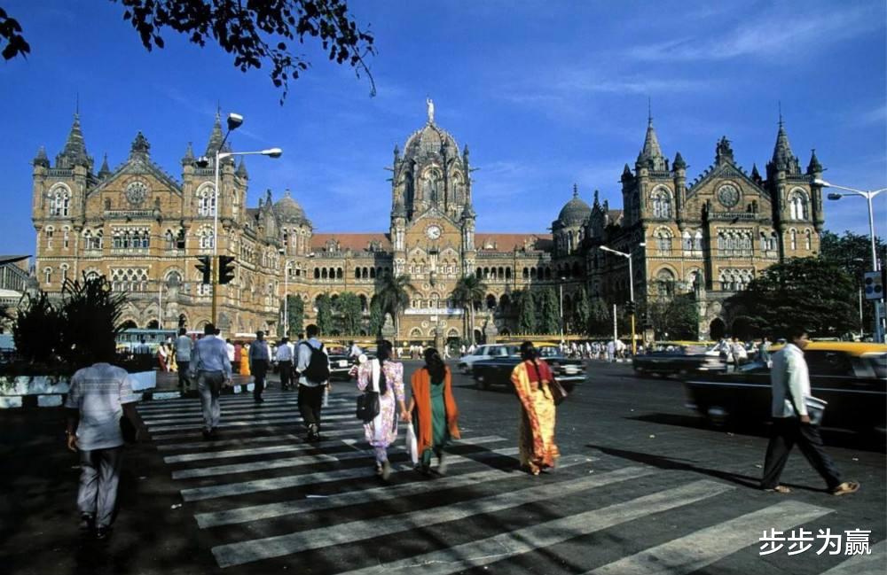 印度|又一噩耗从印度传来,最大火药桶还是炸了,考验莫迪的时刻到了