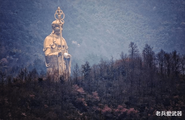 [佛教]中国修建最高的地藏菩萨像，高99米耗资16亿，就在九华山！