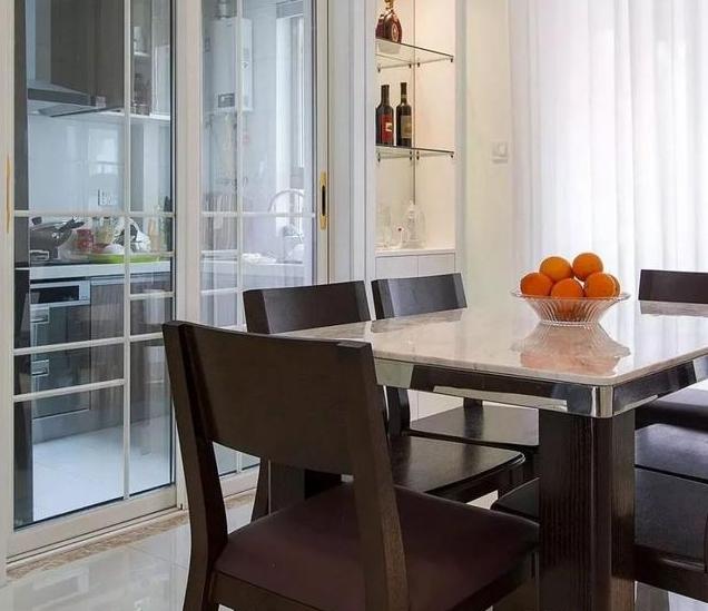 『』120㎡新房老爸亲自装修！进门镂空隔断，想必是中年人的最爱