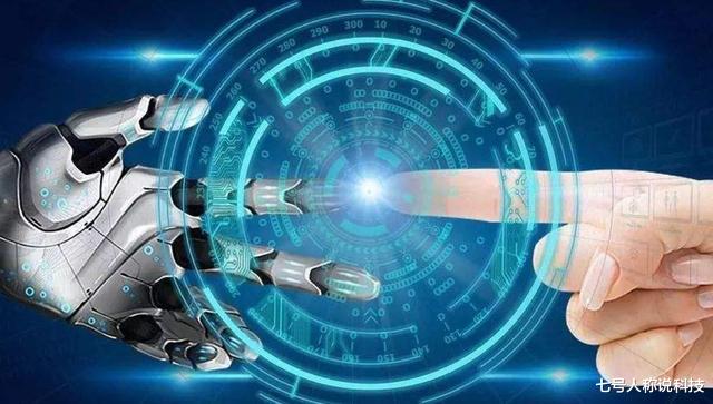 任正非|任正非果然没有骗人！纯国产系统“横空出世”？美媒：又错失第一