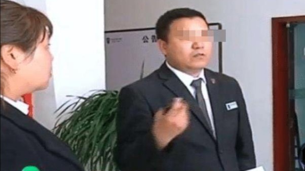 [买车]女子明明是全款买车，突然多出了8万贷款？4s店：借你名字贷个款