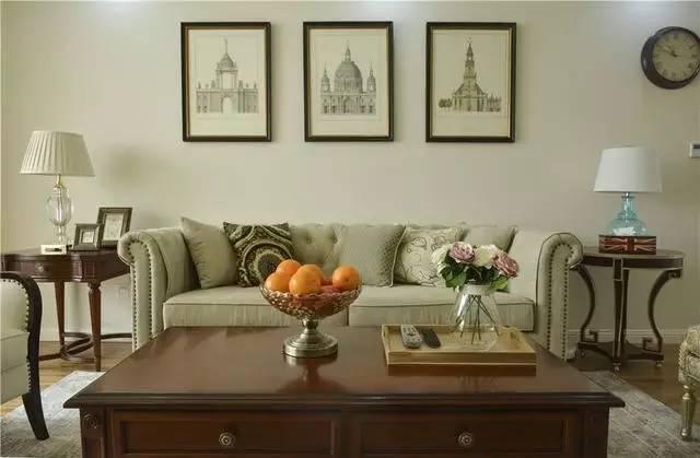 ##只是在餐厅做了一个拱形餐边柜，小区同户型邻居都来模仿