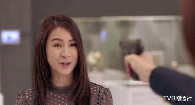 TVB|厉害!前TVB金牌丫环凭豪横大家姐身份走红,不被重视转做CEO