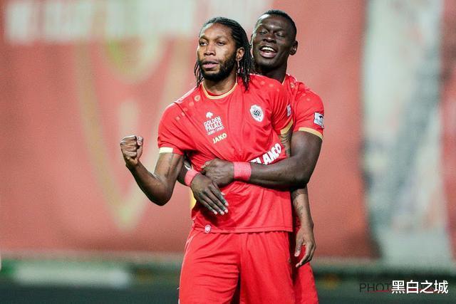 [中超]谁要？强力外援示好中超：我愿意去中国，可签两年合同