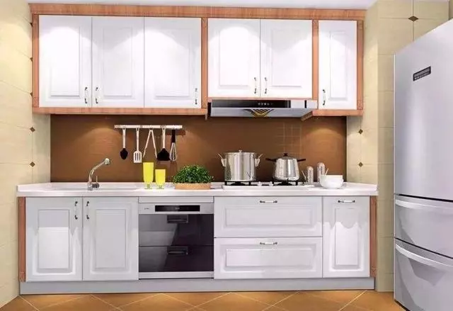 「」厨房总是油腻腻？别老用热水擦！教你正确方法，从此干净不费力