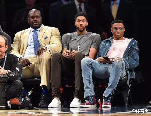 凯文·杜兰特|没有对比就没有伤害！大家都是NBA球员，为什么差距那么大呢？