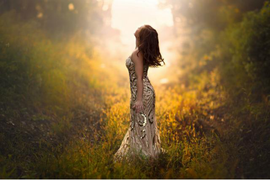 墙头马上|8月，桃花运势频频高涨，一曲墙头马上，与君难别离的4个星座