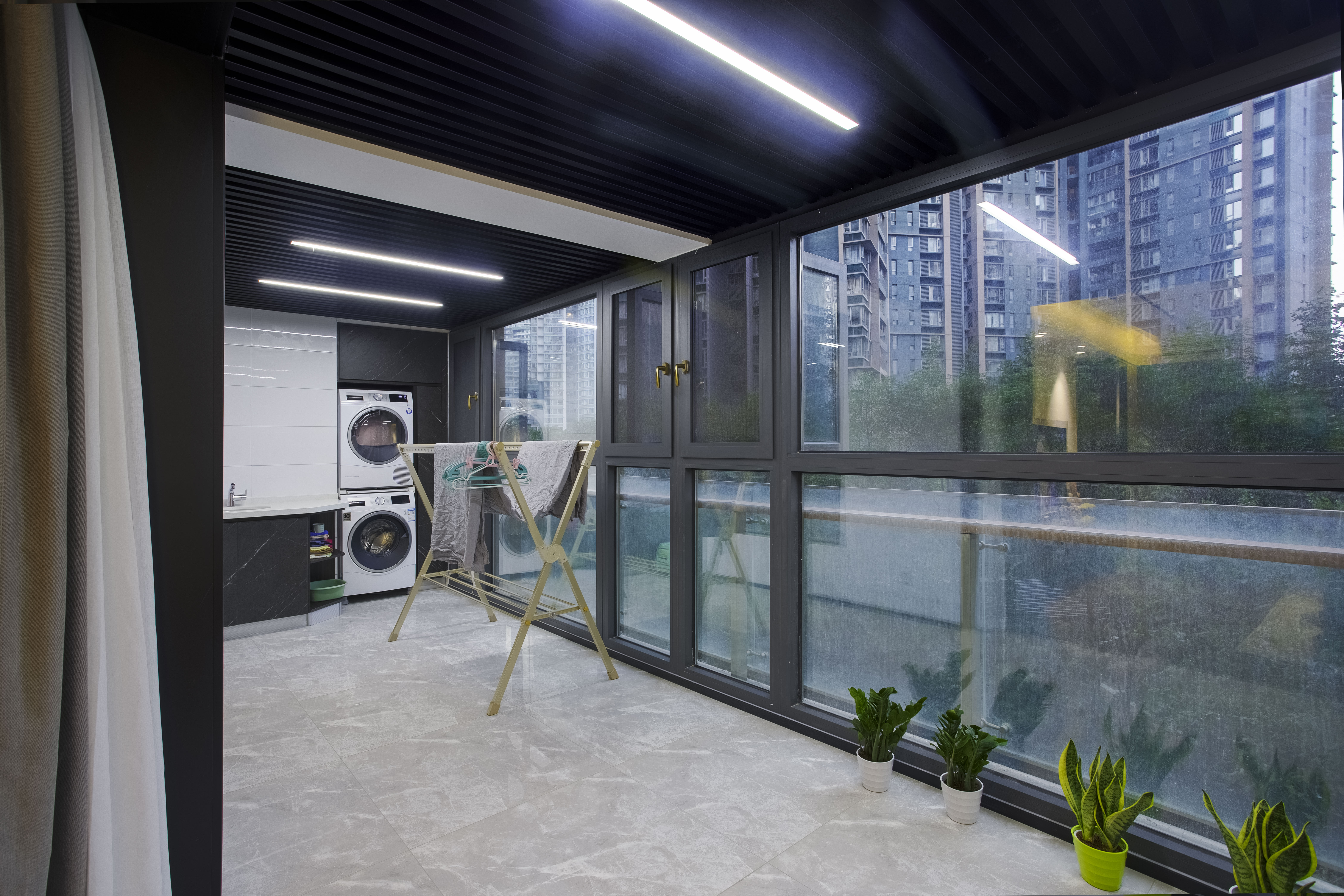 |170平现代简约风，客厅无主灯设计也太棒了叭