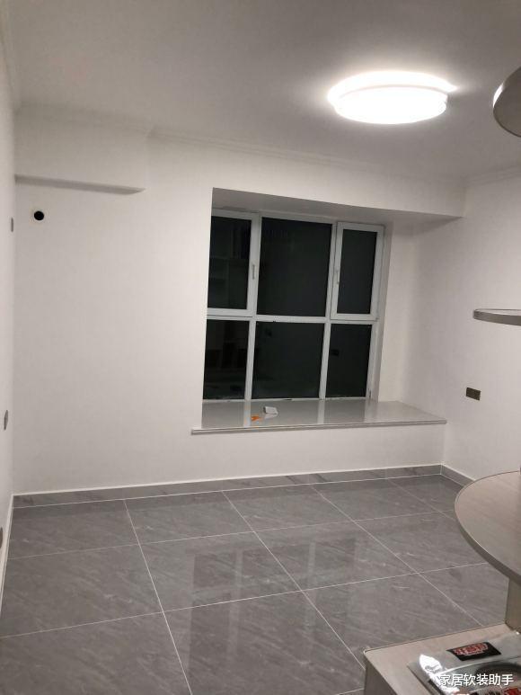 |新房硬装终于完工，简洁又大方，全房定制收纳柜，储物空间很充足！