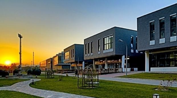 大学|不可小看的“普通”大学，专业实力甩985一大截，考上地位要上升