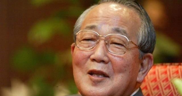 丹青解说 青年稻盛和夫被报复，反击吓退10个无赖，今创办2个世界500强公司