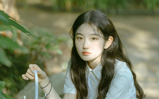 狮子座|下月初，再次相见，都红了眼，旧爱撩心，果断出击，重拾前情