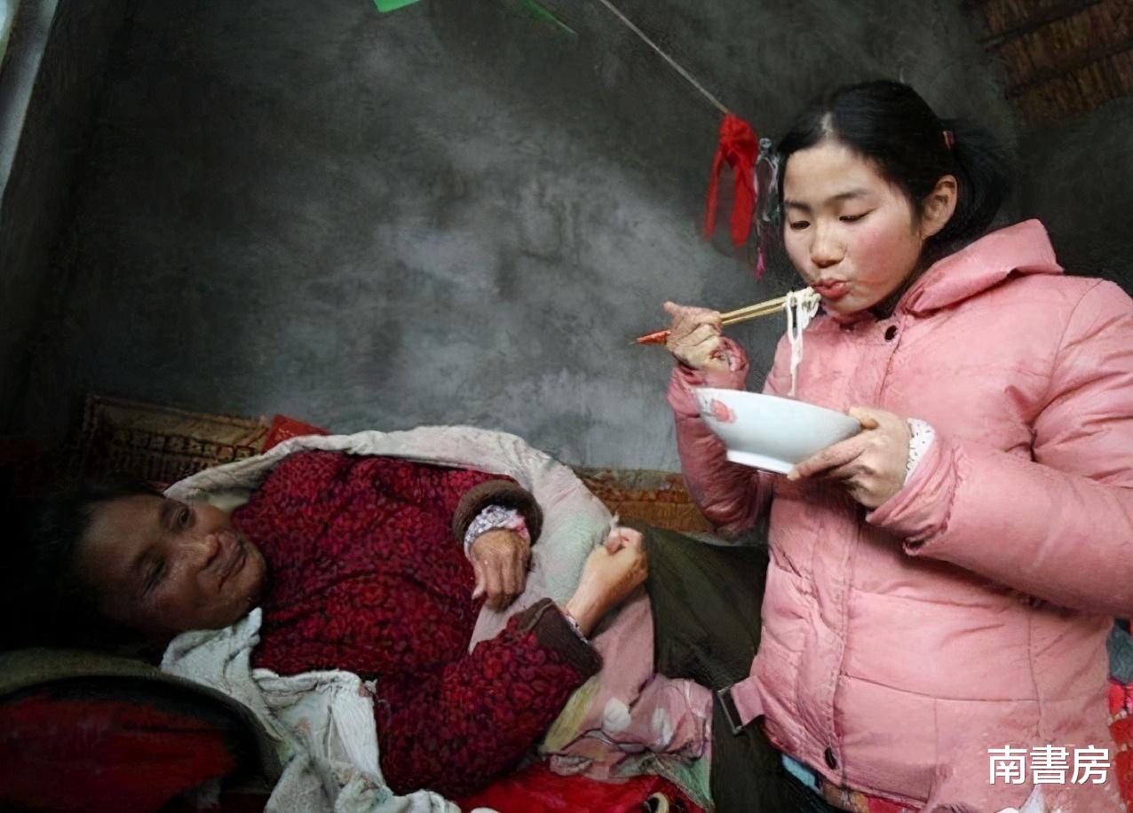 女孩|小女孩非常优秀高考却考了47分,爷爷请求复查试卷后,所有人沉默