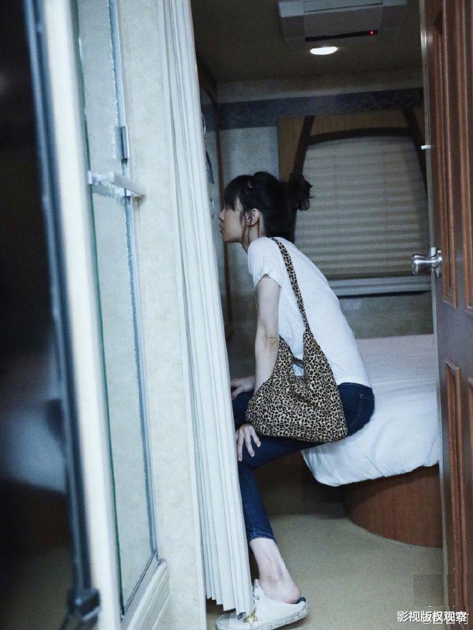 白百何|太撩！白百何7天晒19张单身照，难不成是在处对象还是有好事将近？