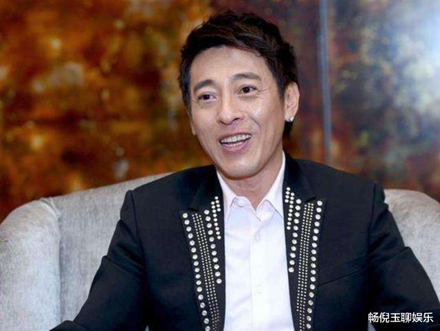 吕颂贤|夫妻俩为了不变老，坚持26年不吃肉不生子，如今54岁近照不敢认