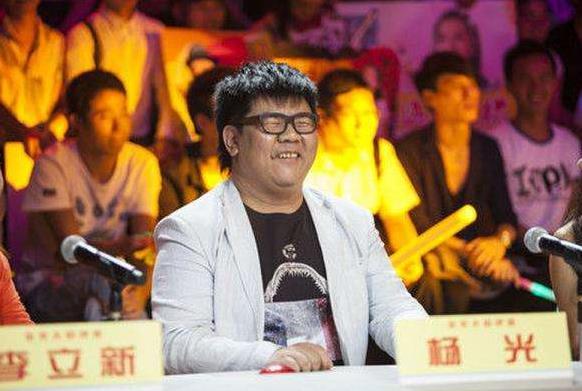 #德云社#星光大道冠军，拜师戴玉强，怒批朱之文，盲人歌手杨光现状如何？