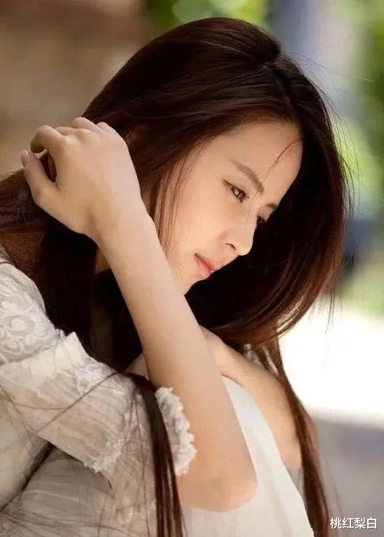 温心|孩子都生了却没嫁入豪门，如今又倒贴男明星，混得还不如梁洛施？