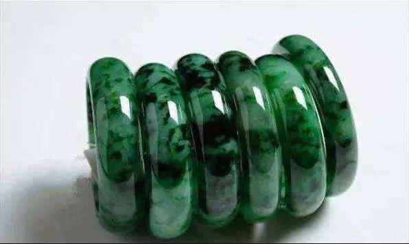 【翡翠】翡翠三青:干青,油青,花青你知道怎么辨别吗?