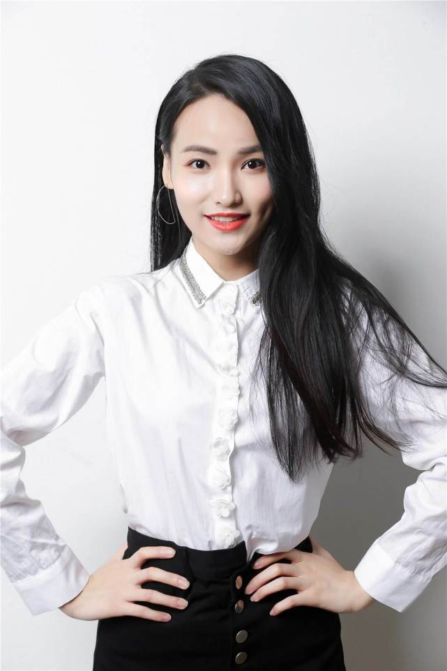 『陈汝佳』选秀还是选妃？吴亦凡留下花瓶淘汰实力强长相一般的许馨文，现被蔡徐坤认可