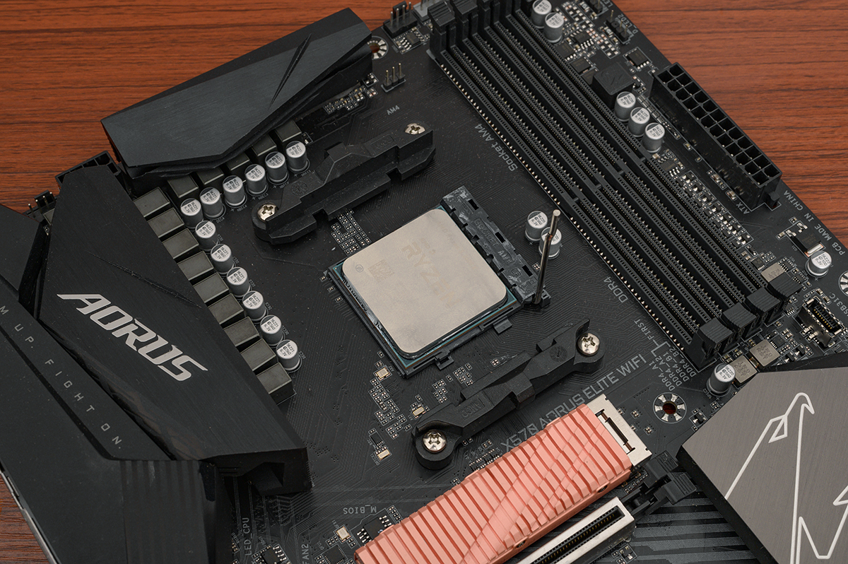 CPU|升级CPU还是显卡重要？IA双平台实测对比，谁才是2080S最佳拍档