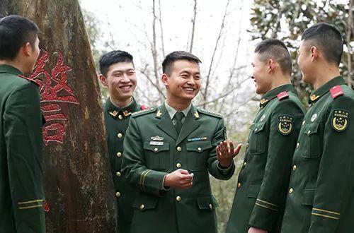 庄源：一位指导员的多重“定义”，浉河中队官兵口中的“好干部”
