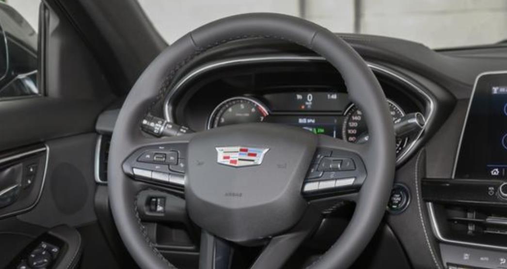 丰田凯美瑞|手握25万没要凯美瑞但提了CT5,1000公里后,车主有一肚子话要说