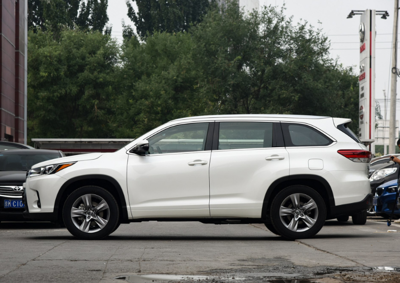 SUV|保值率超高的三款合资SUV，最高一款3年后保值率为79.99%