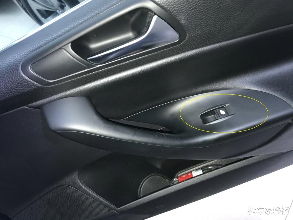 大众汽车▲一车难求!报价19万6的大众R36,天窗漏水打不着火,李老鼠会要?