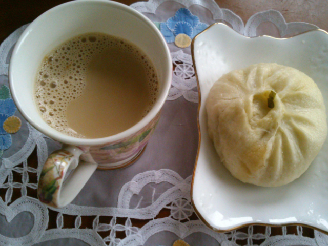 [肝脏]晨起的“三个习惯”，比喝酒更“糟蹋”肝，很多男人都中招，及时改正