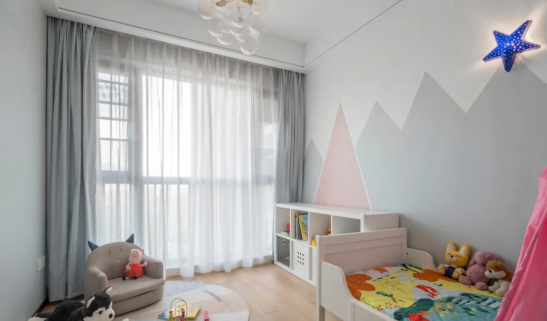 |130㎡现代风格新房装修,厨房餐厅开半窗好有爱!