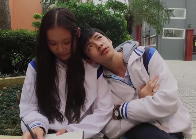 高考志愿@高考仅剩一个多月，女生要注意这“5个问题”，直接影响考试成绩